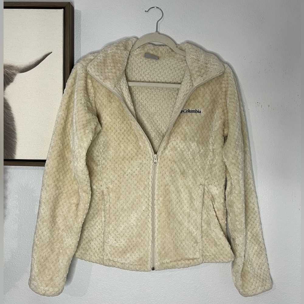 Columbia sweater